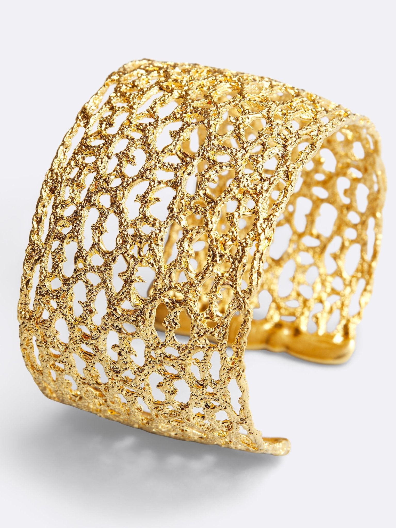 Bracciale alla schiava Lace, traforato e placcato oro giallo