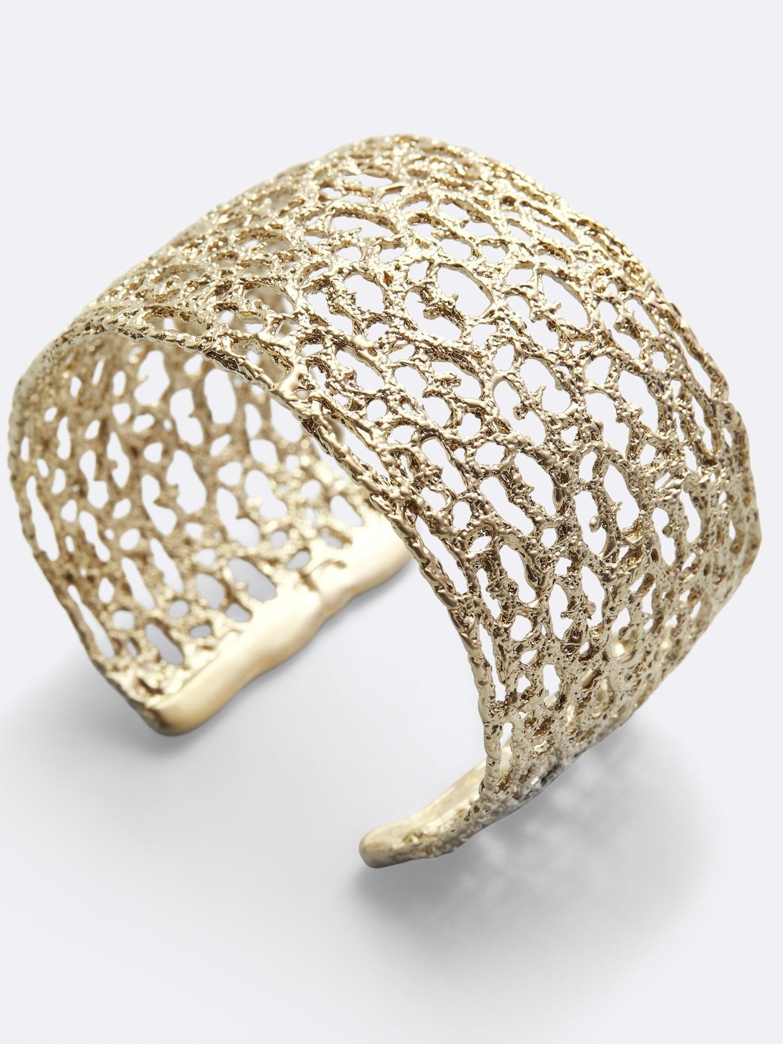 Bracciale alla schiava Lace, traforato e placcato oro sabbia 